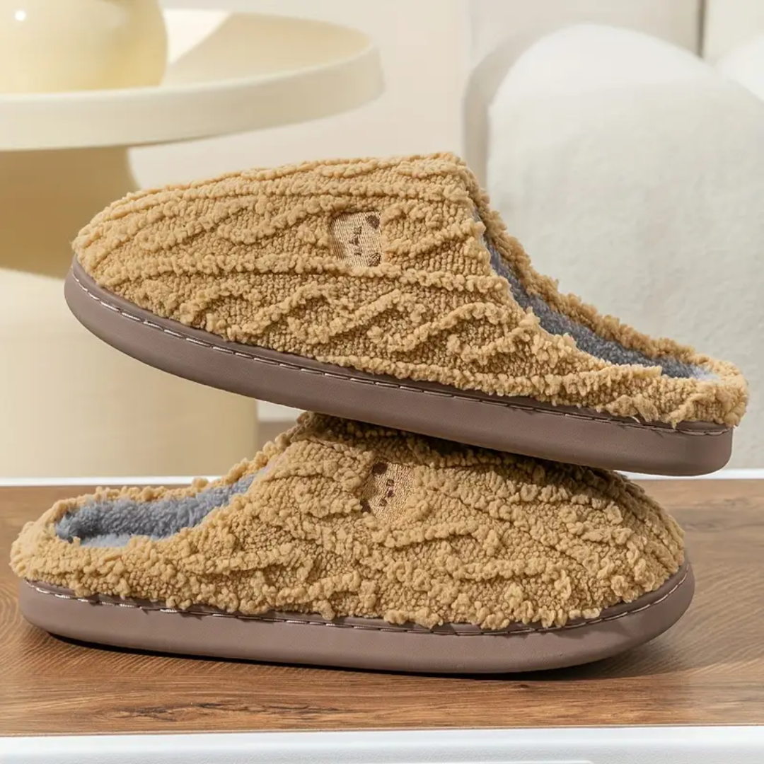 Bear print sherpa slippers in light coffee for women
