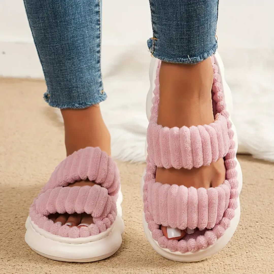 Fluffy double strap slides in pink for women