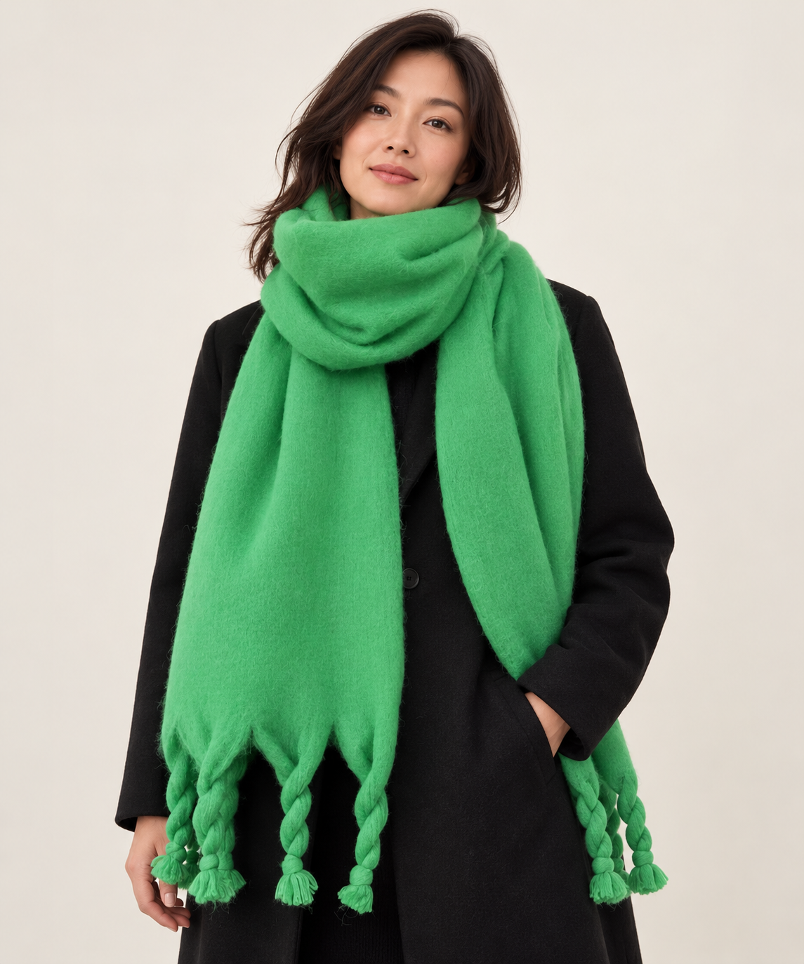 Chunky twisted tassel scarf for women