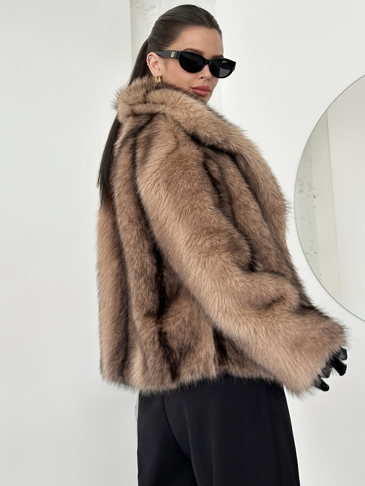 Cropped oversized faux fur coat in khaki for women