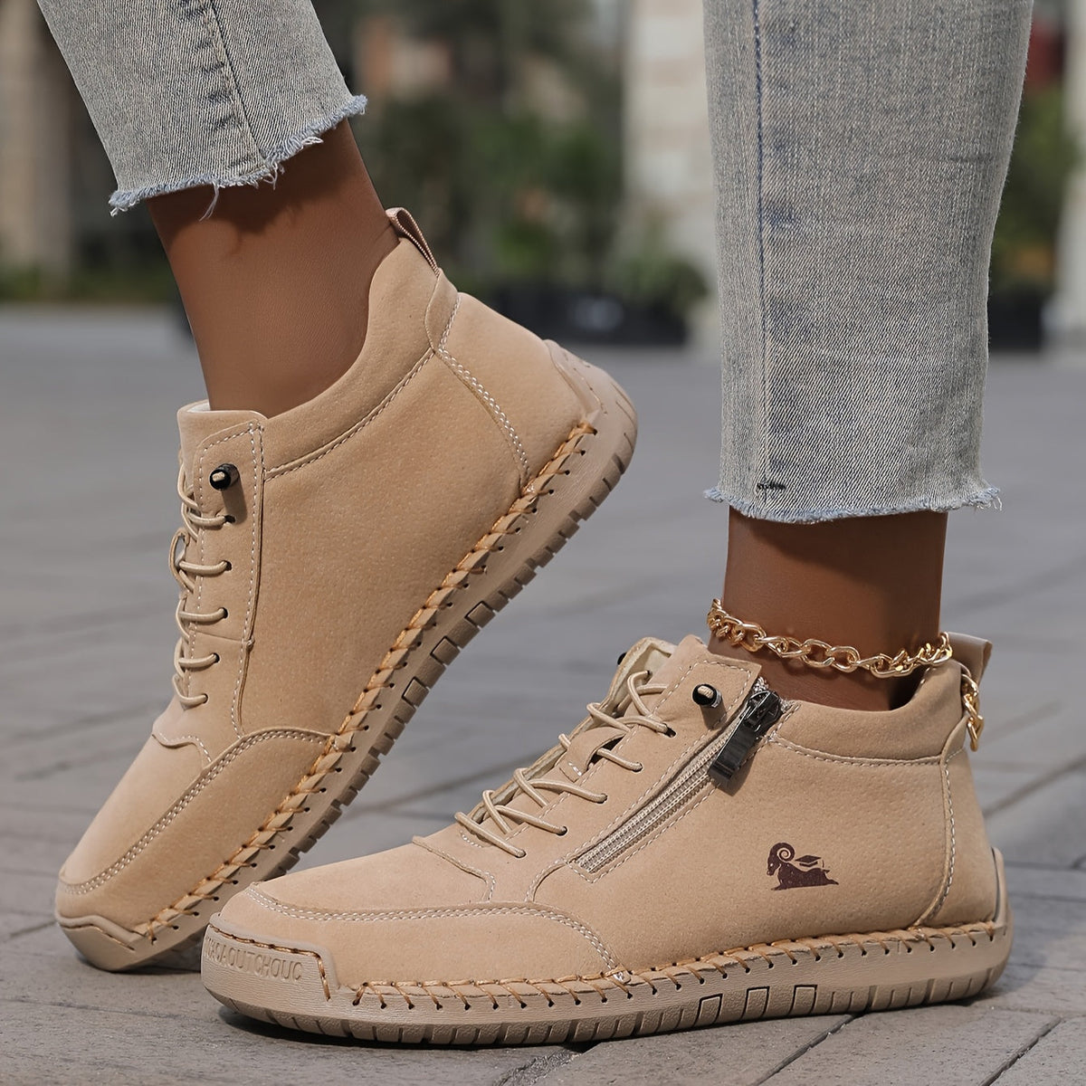 Side-zip ankle sneakers for women