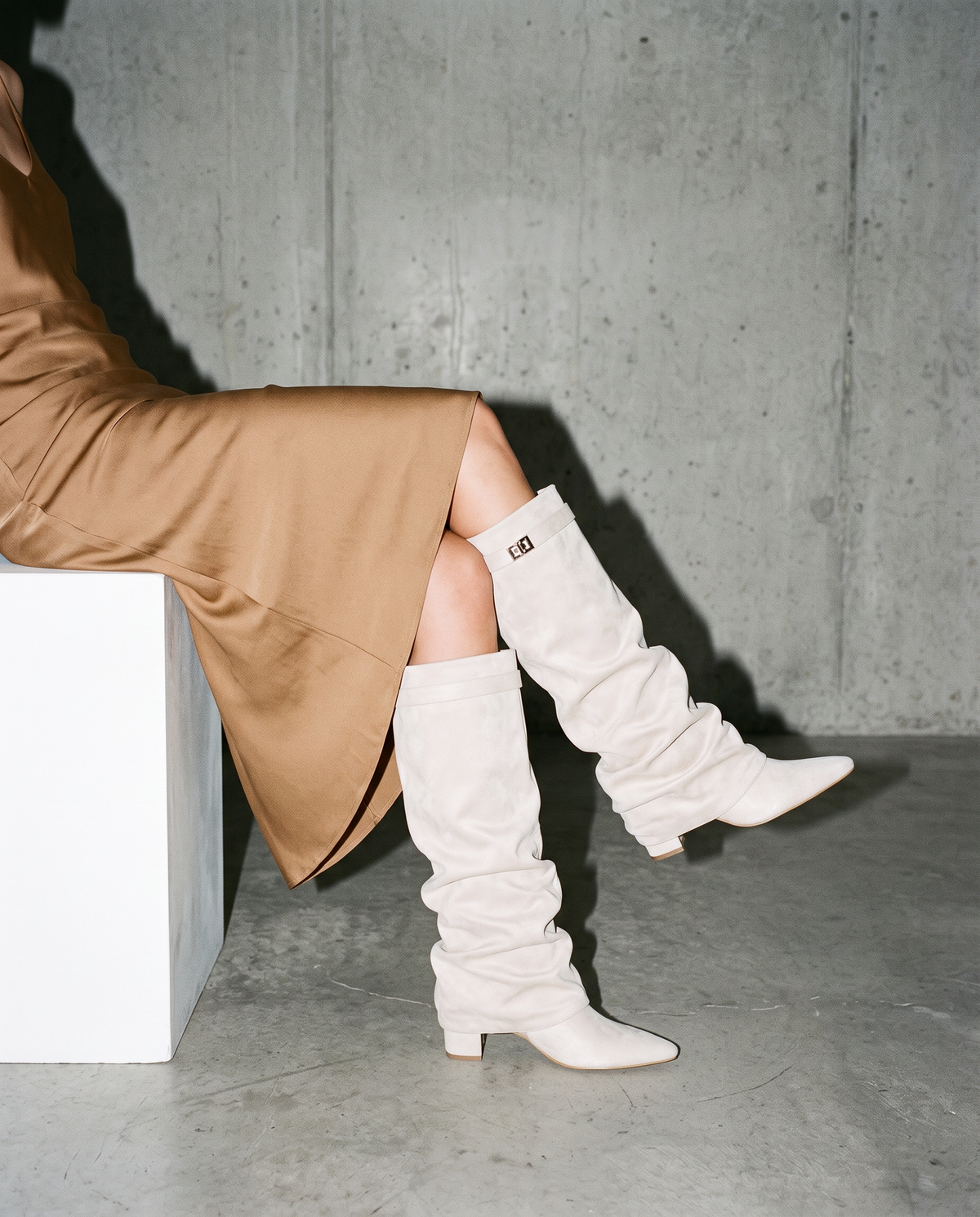 Georgiana pointed toe knee-high slouch boots
