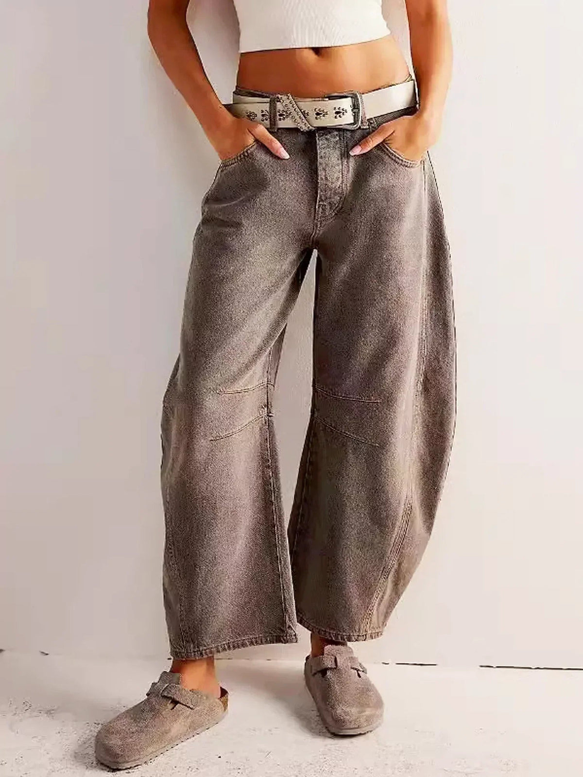 Curved barrel leg jeans for women
