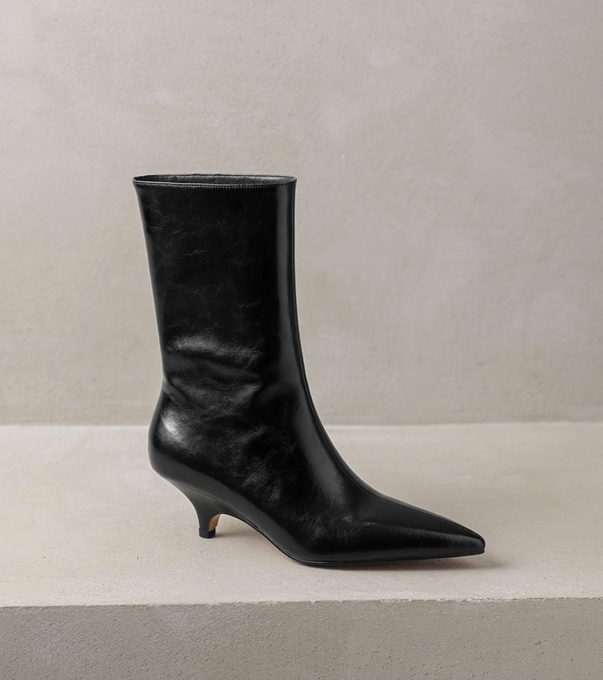Curved kitten heel ankle boots for women