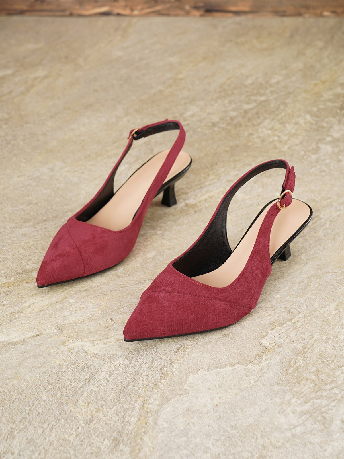 Pointed slingback kitten heels for women