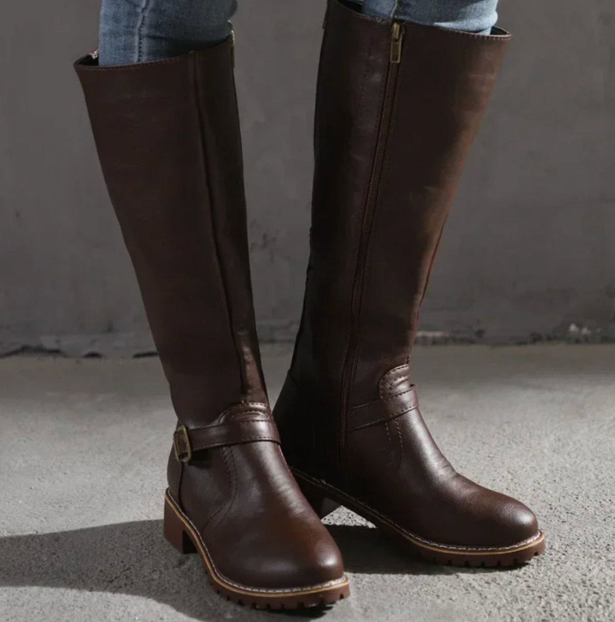 Buckle strap leather riding boots for women