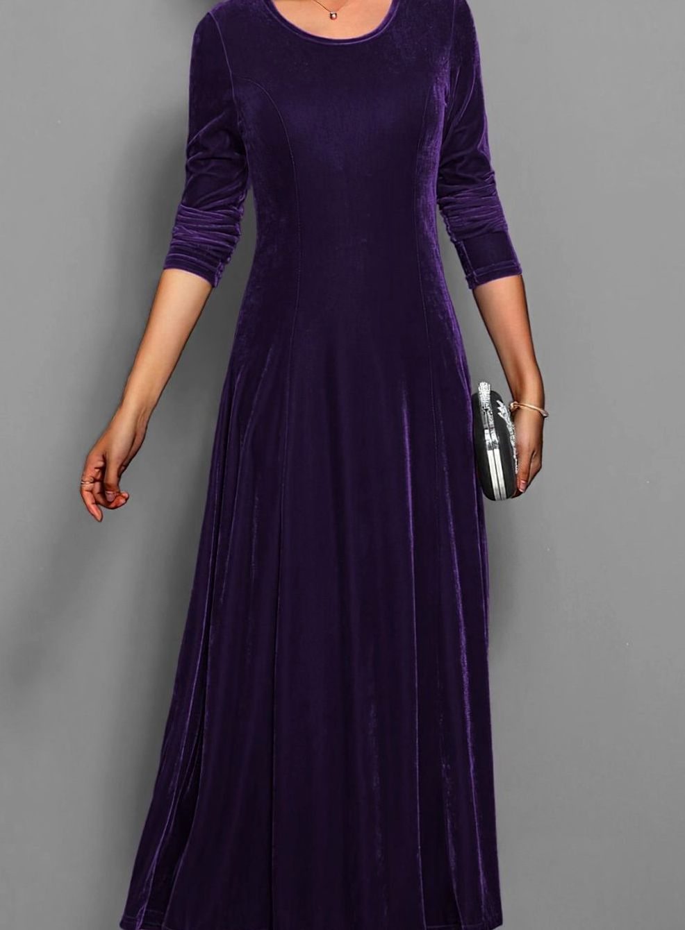 Long-sleeve velvet maxi dress for women