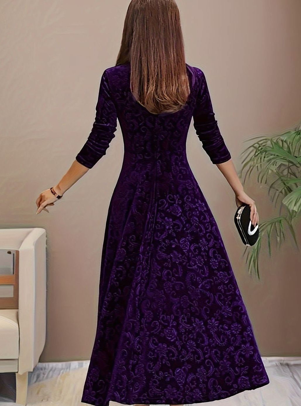 Floral-embossed velvet dress with square neck for women