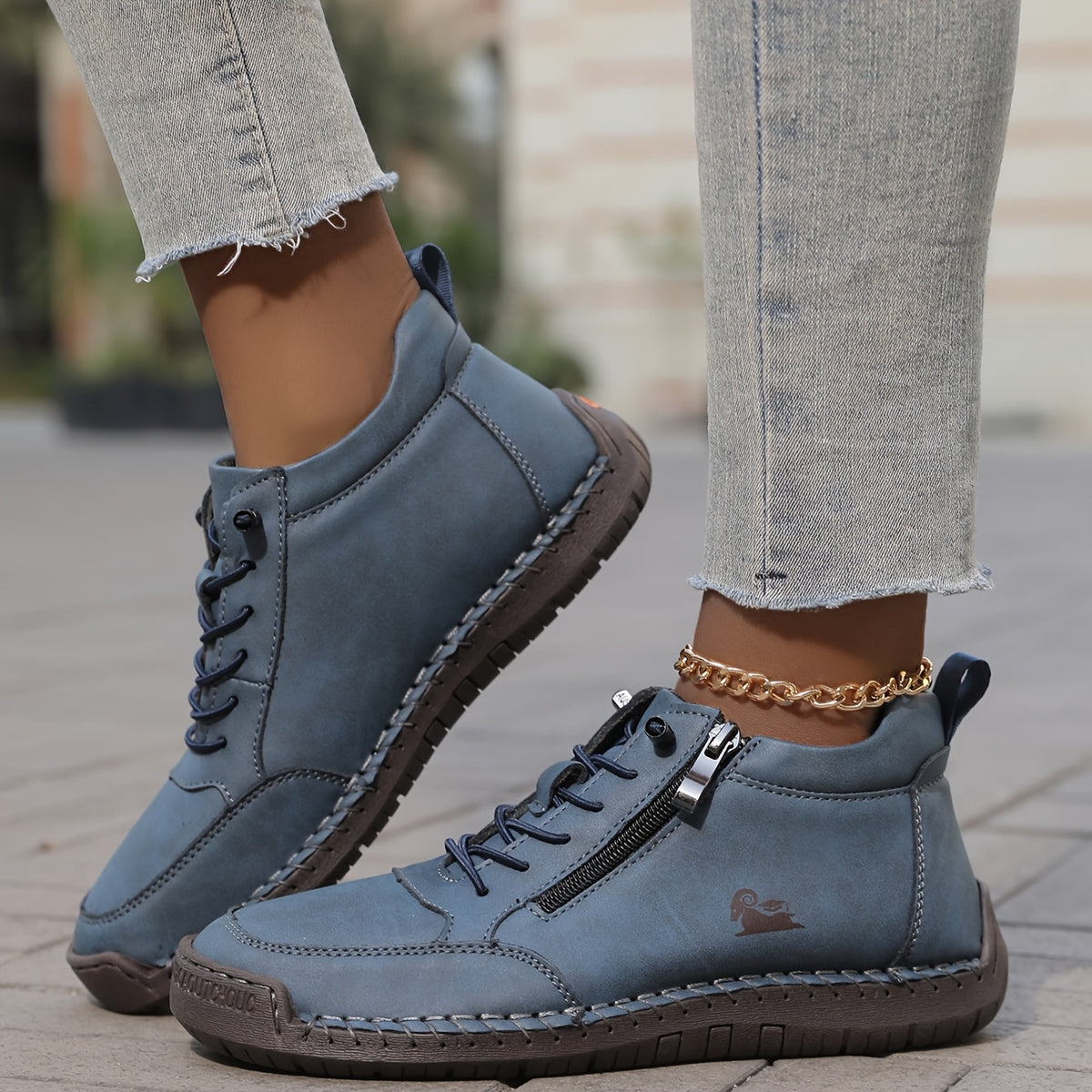 Side-zip ankle sneakers for women