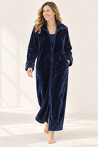 Zip-up fleece robe for women