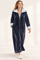 Zip-up fleece robe for women