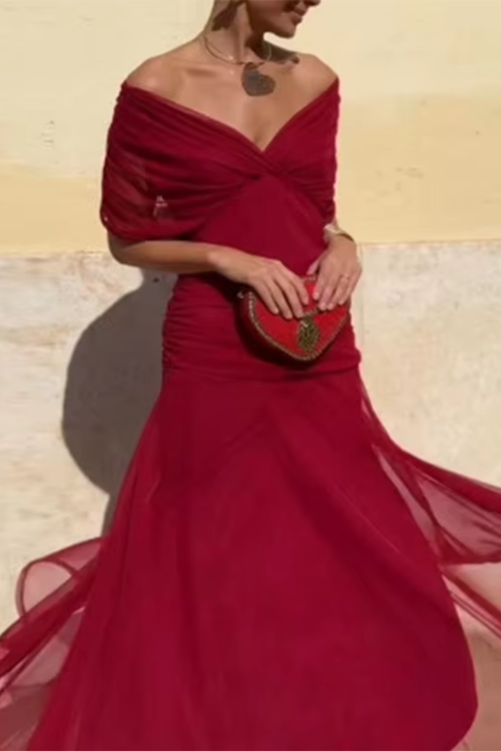 Vestido elegante con cuello en V