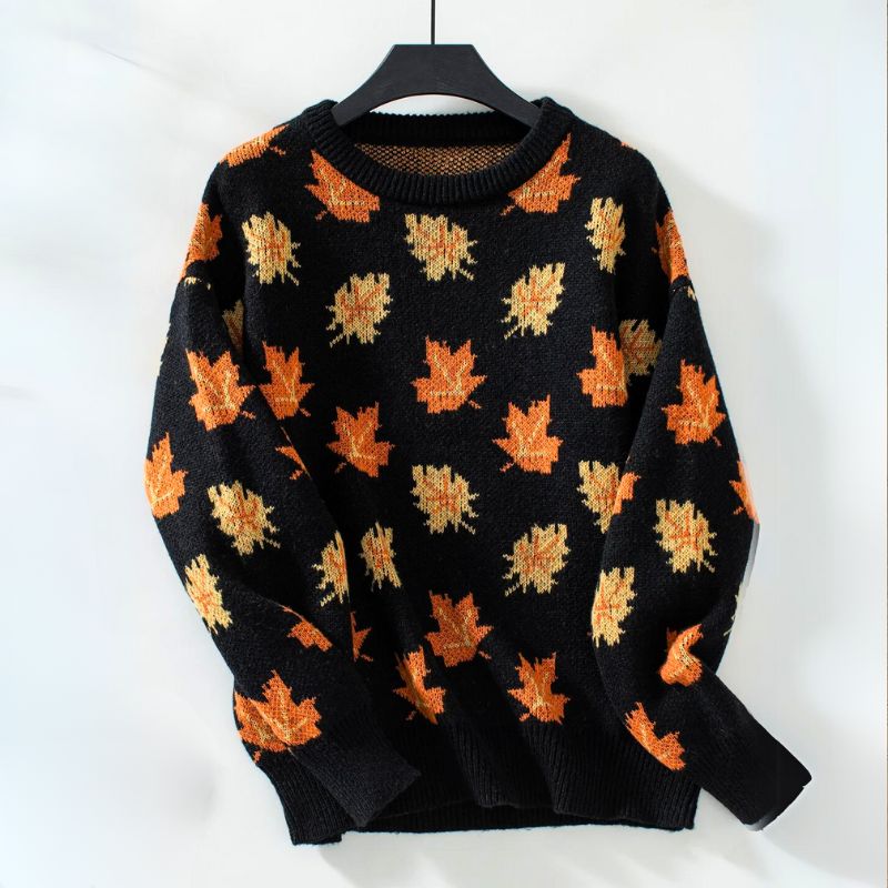 Maple leaf print sweater in green and black for women