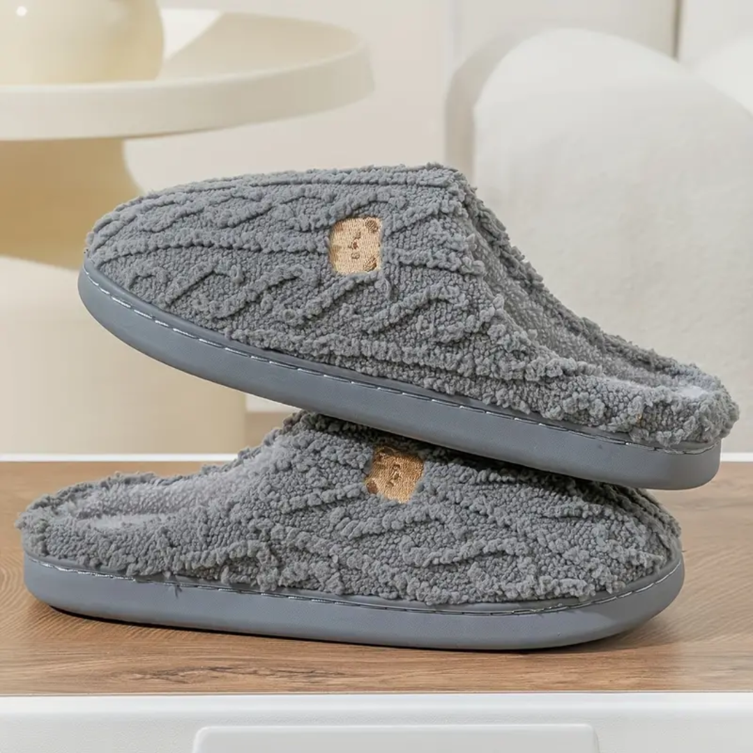 Bear print sherpa slippers in gray for women