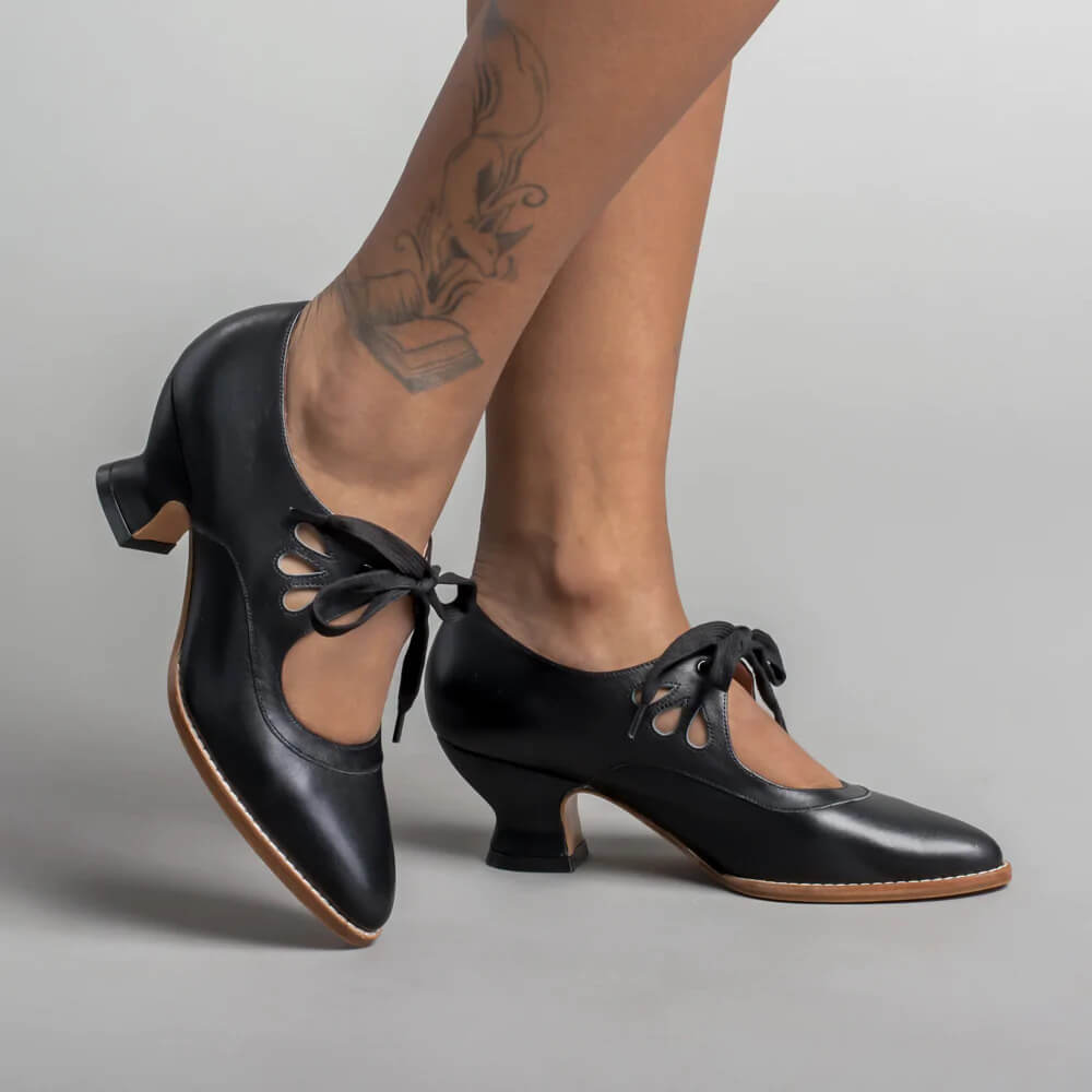 Vintage ribbon tie cutout kitten heels for women