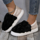 Plaid fluffy slippers in black for women