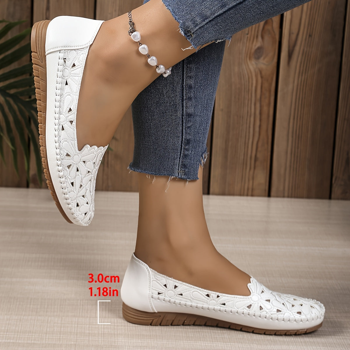 Balerinas caladas con bordado floral mujer estilo