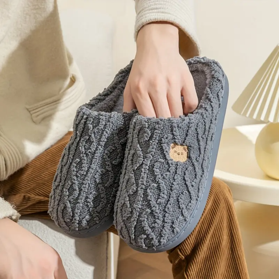 Bear print sherpa slippers for women