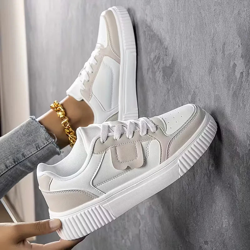 Panelled court sneakers for women
