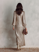 Loose sequin maxi dress with V-neck and balloon sleeves for women