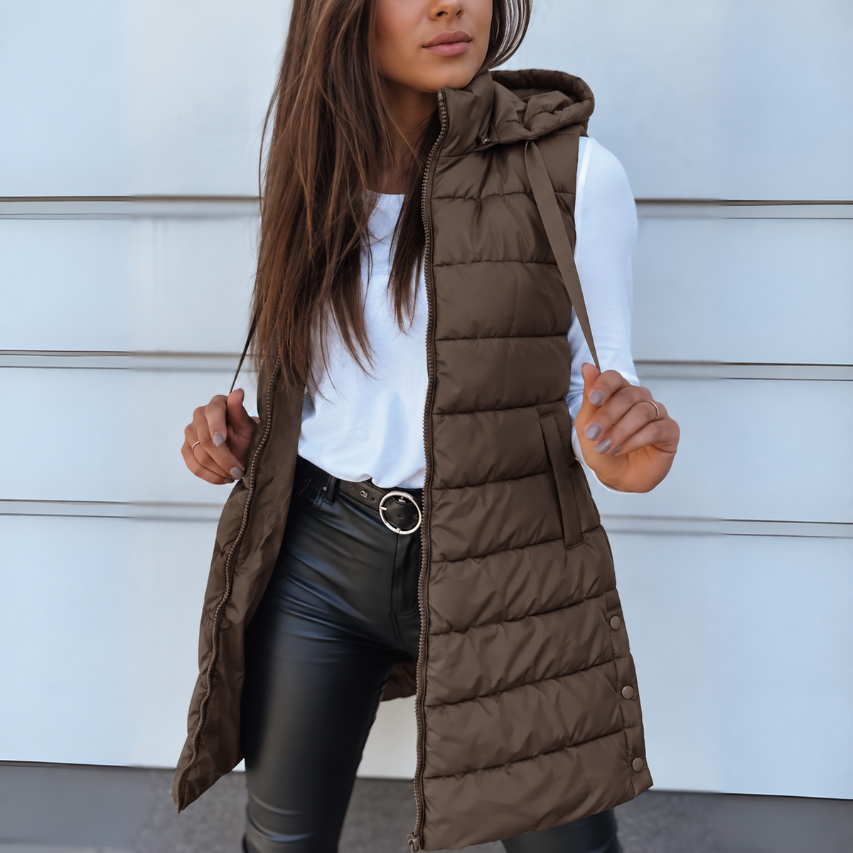 Hooded long puffer vest for women