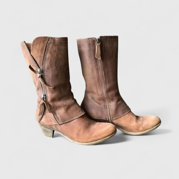 Western boots brown women
