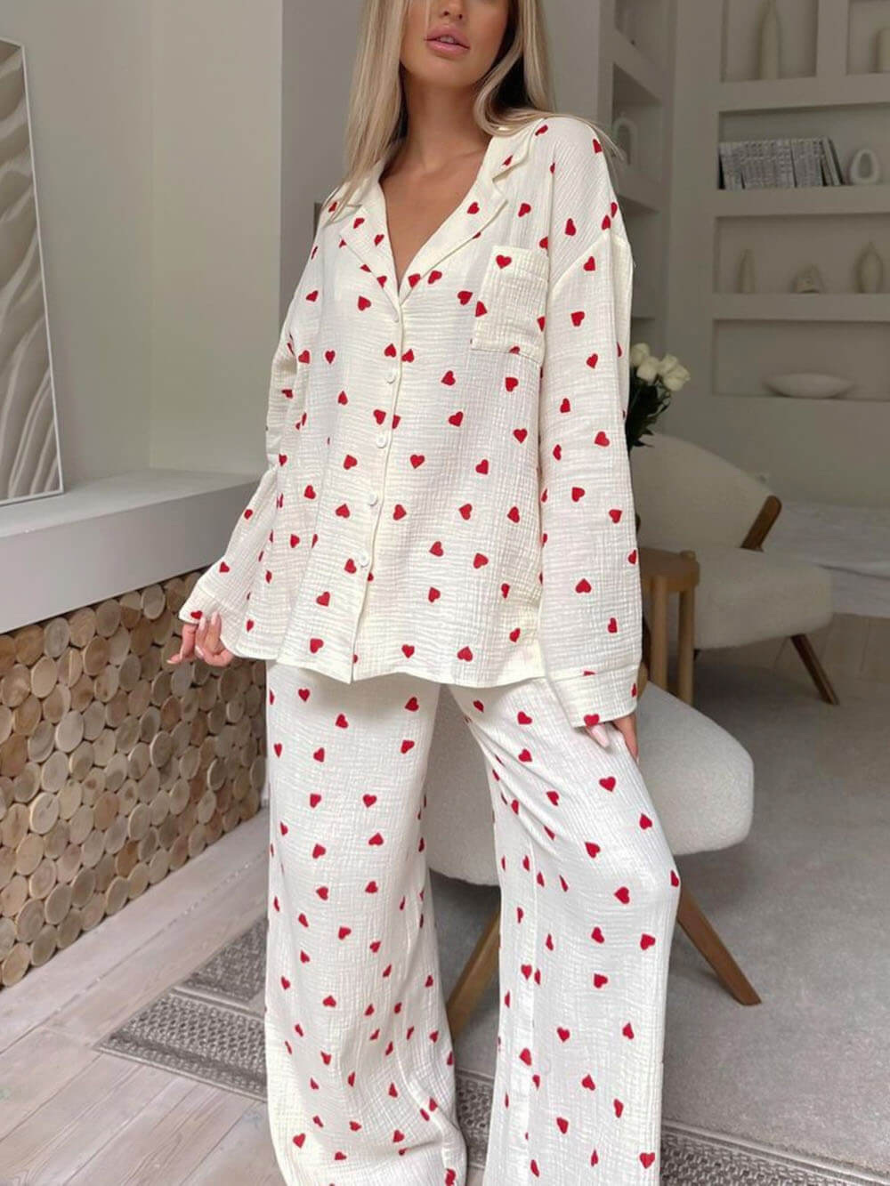 Heart print pajama set in white for women