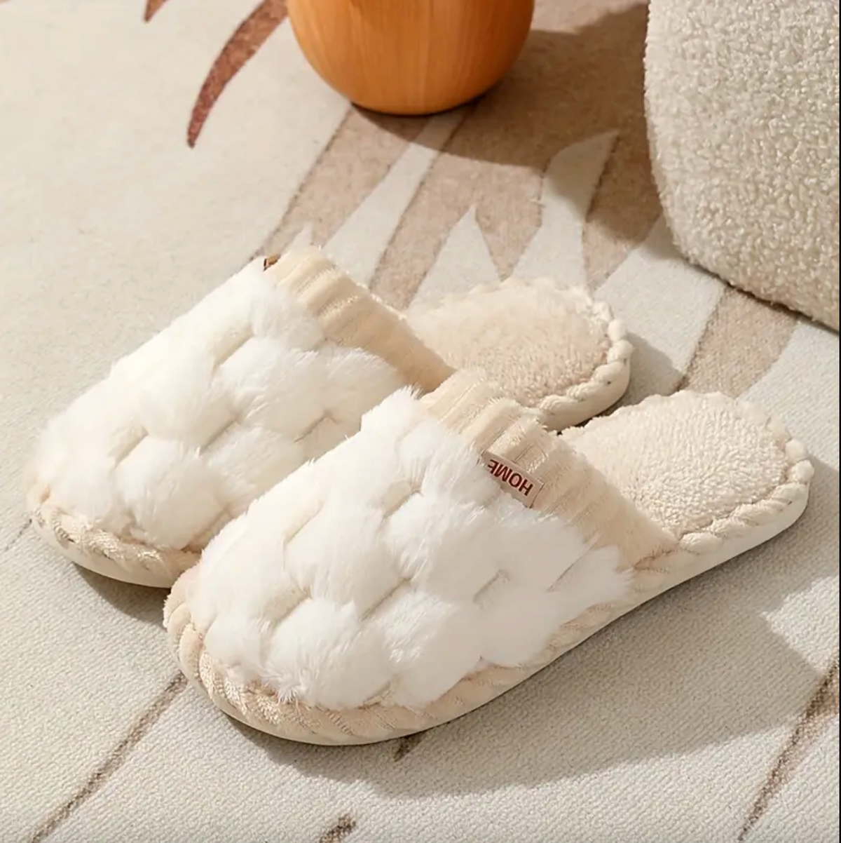 Plush lined knit slippers in white for women