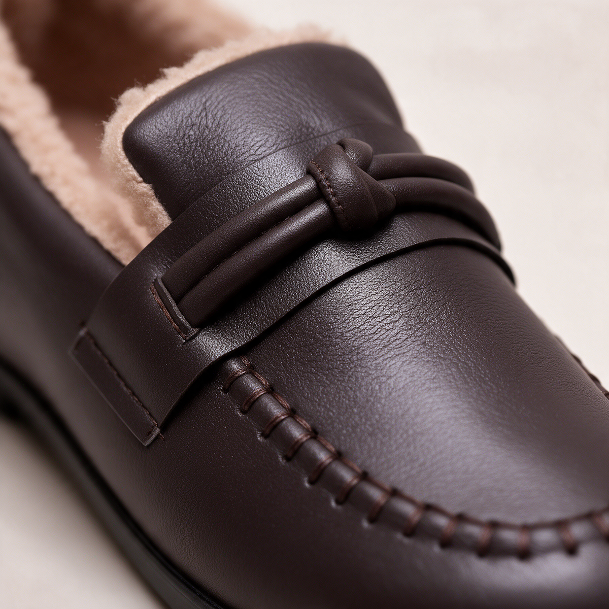 Fleece-lined knot leather-look loafers for women