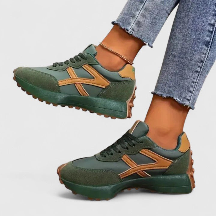 Retro platform sneakers for women