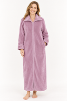 Zip-up fleece robe for women