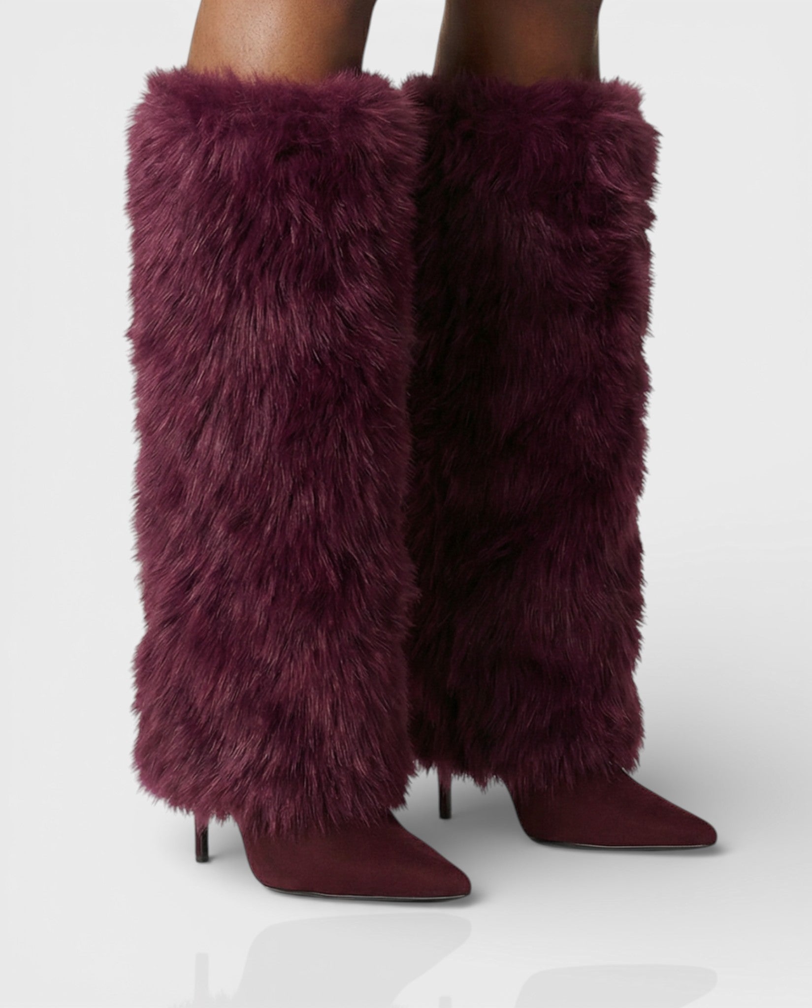 Faux fur knee-high boots in red or black for women