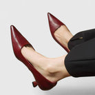 Comfort kitten heel pumps for women