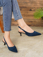 Pointed slingback kitten heels for women
