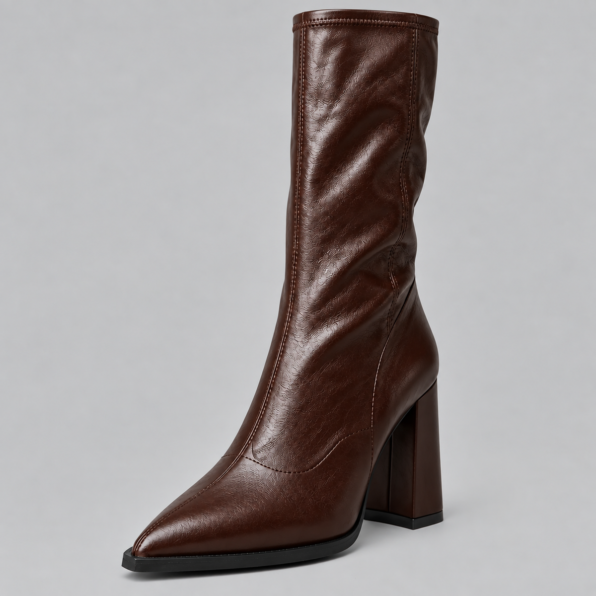 Pointed toe knee-high boots for women