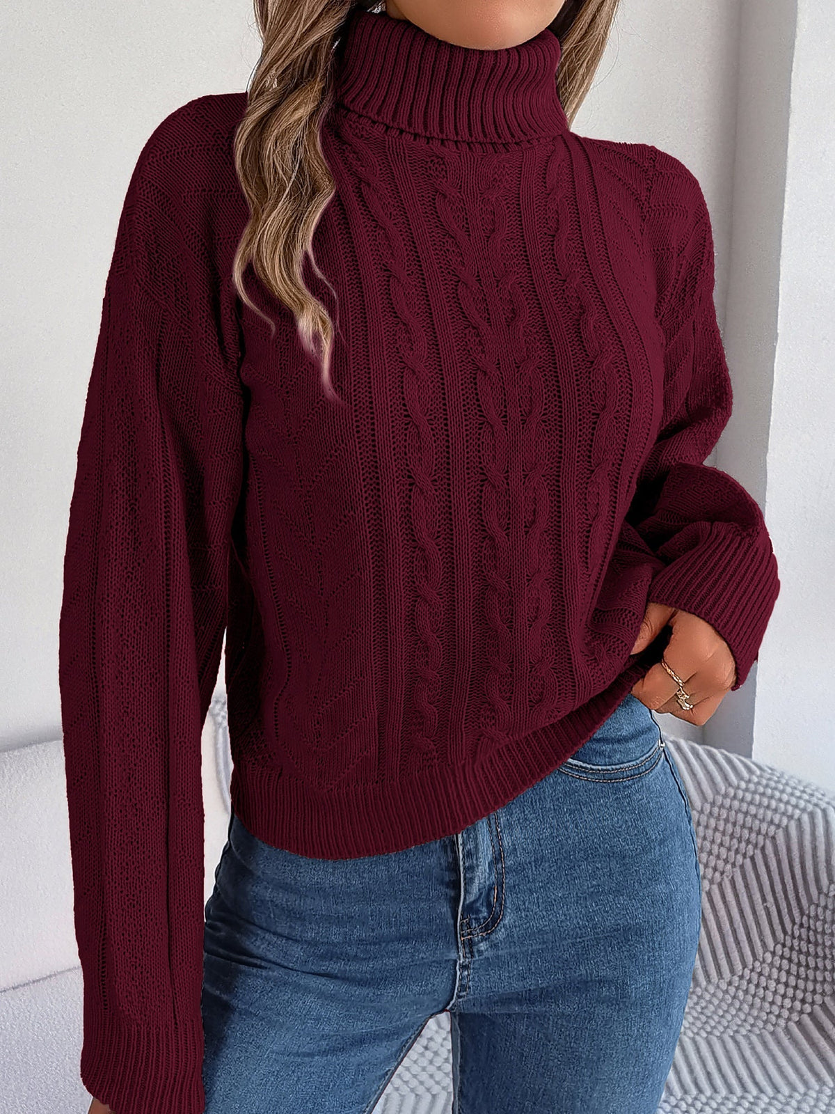 Cable knit turtleneck sweatshirt for women