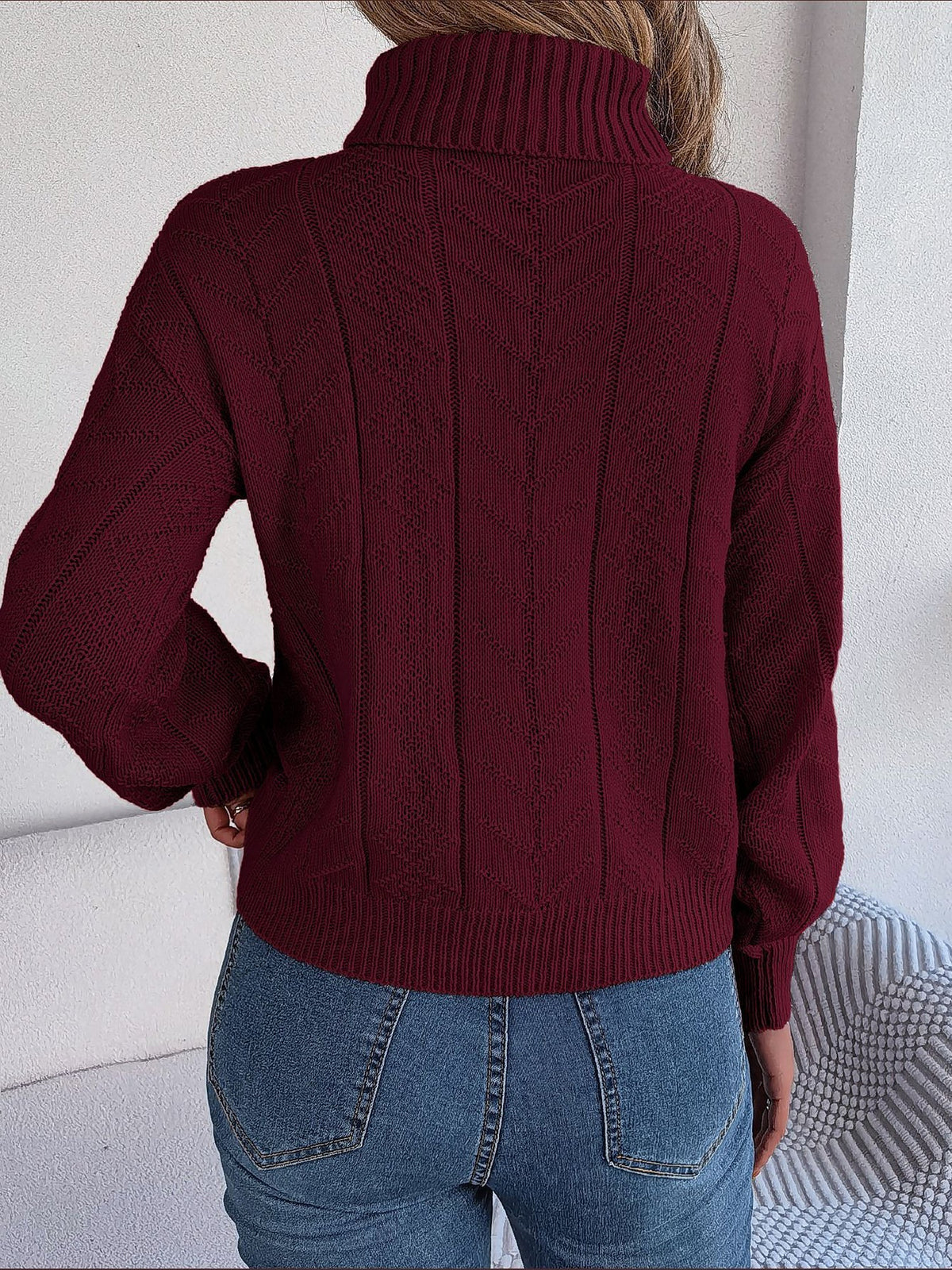 Cable knit turtleneck sweatshirt for women