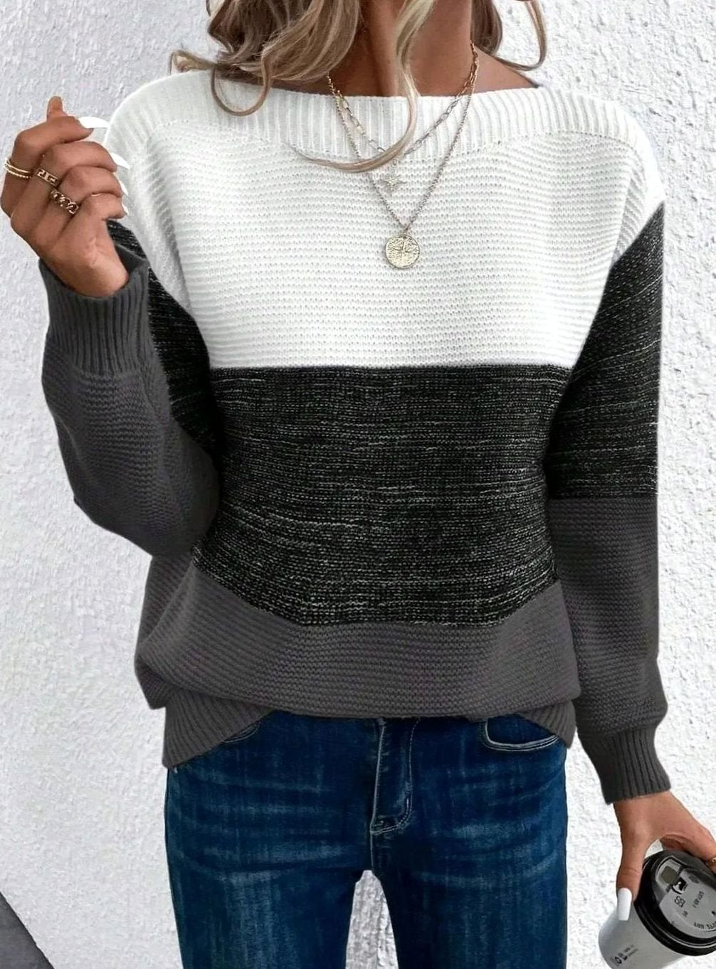 Color block turtleneck knitted sweater for women