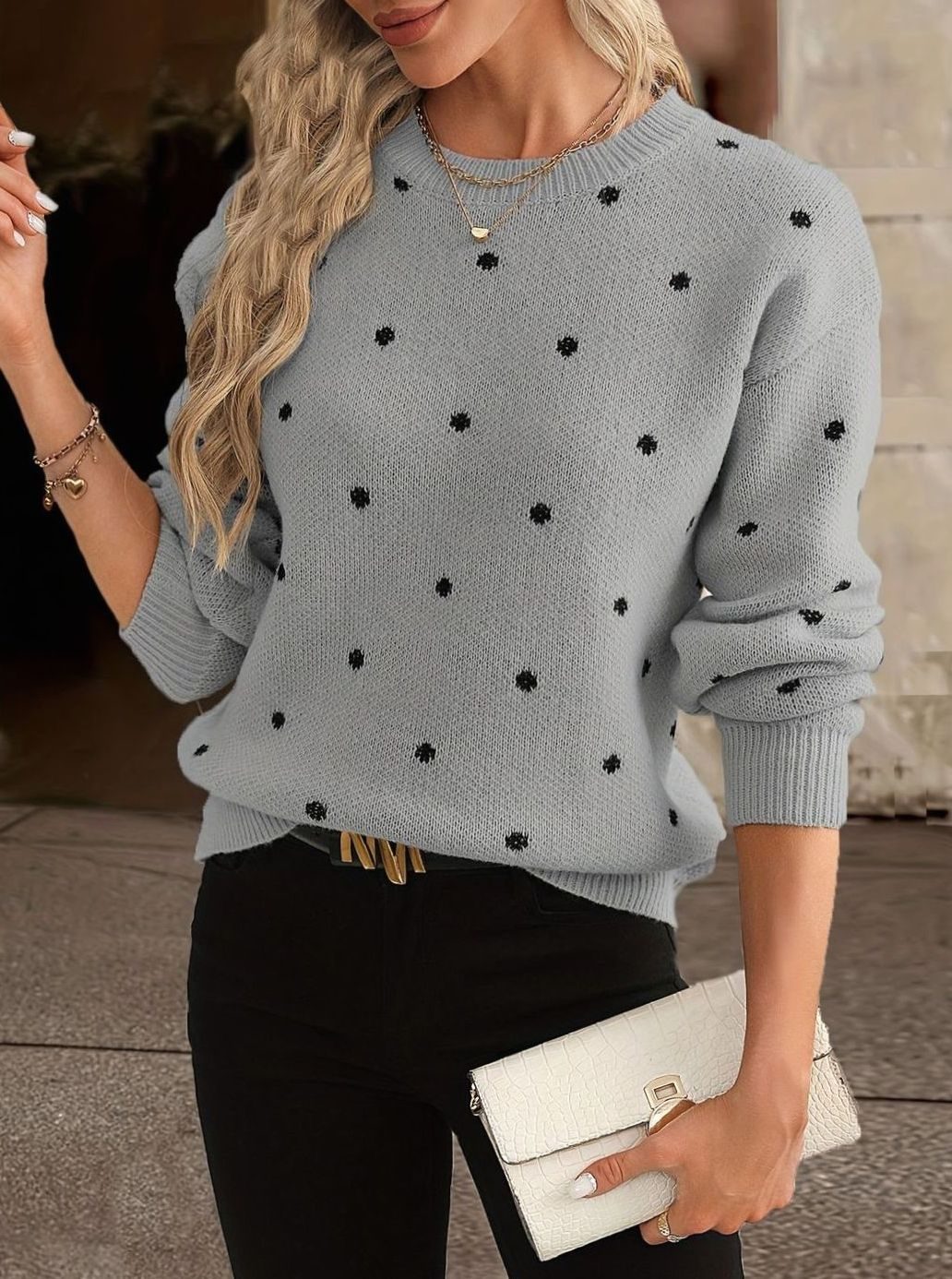 Polka dot knitted sweater for women