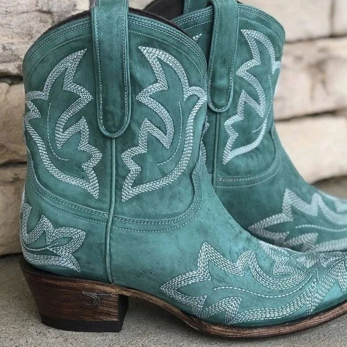 Embroidered ankle cowboy boots for women