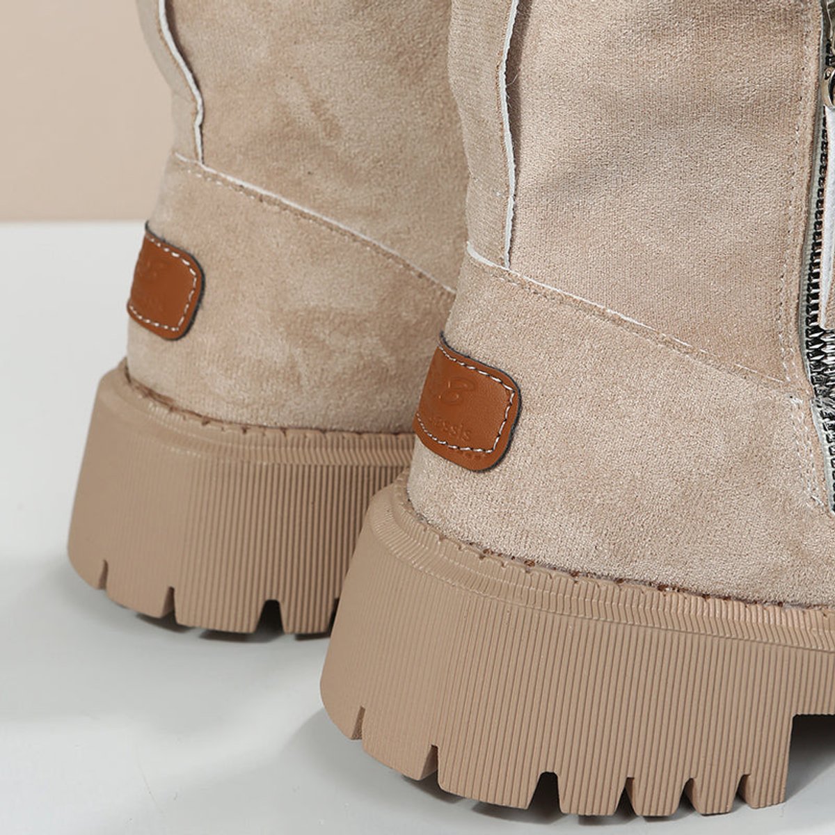 Suede-look slip-on snow boots for women