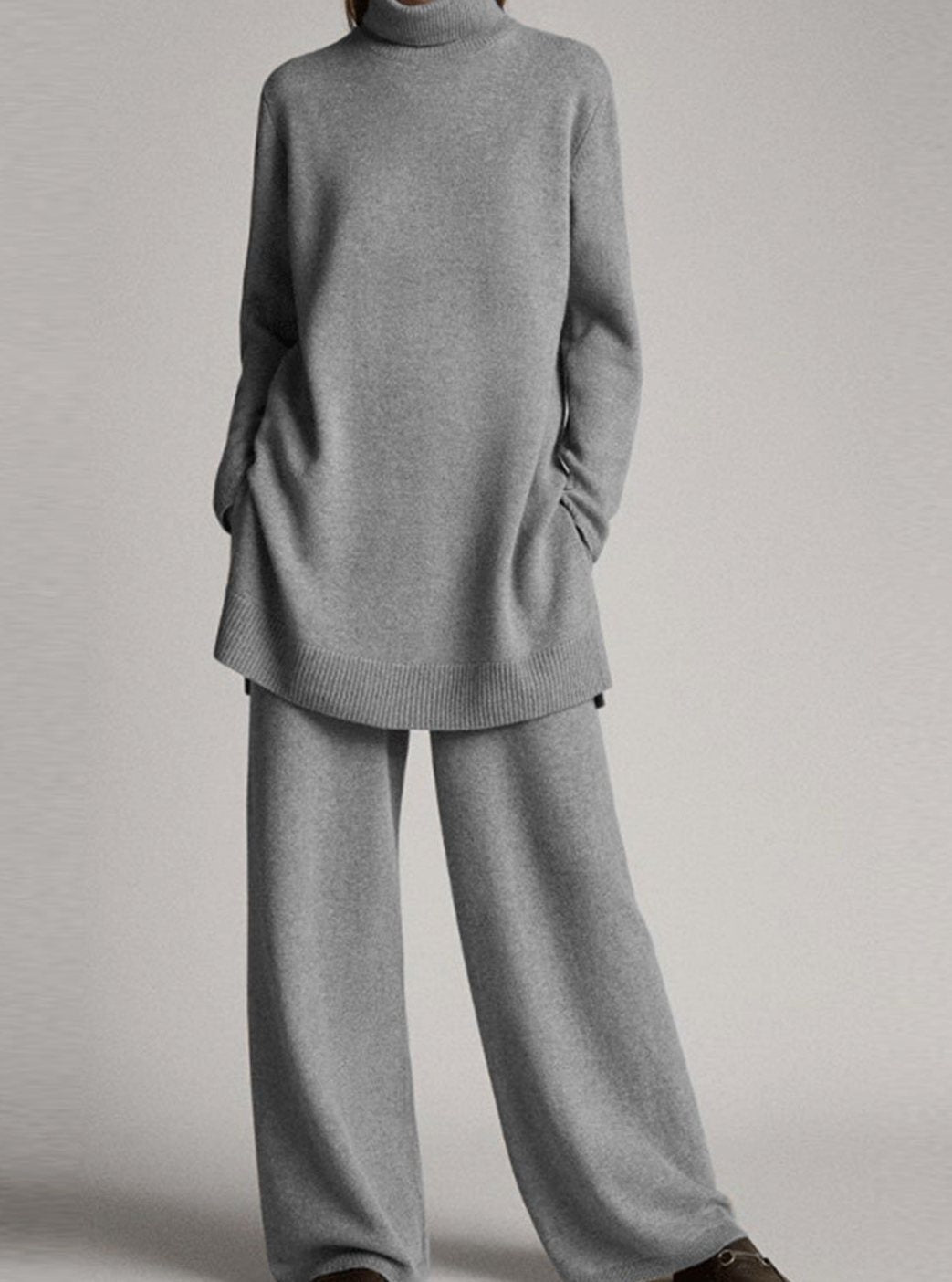 Longline turtleneck knit lounge set in grey for women