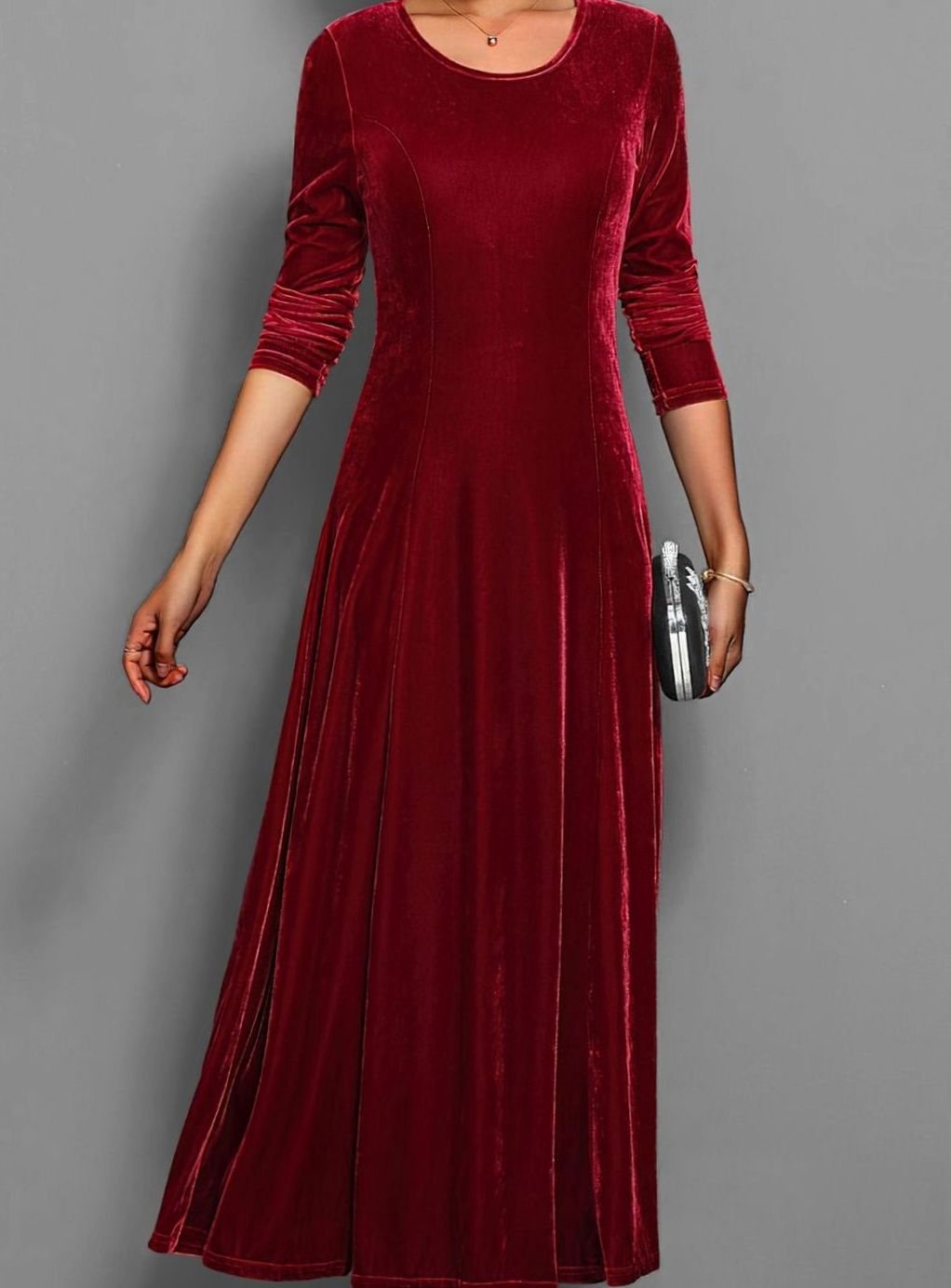 Long-sleeve velvet maxi dress for women