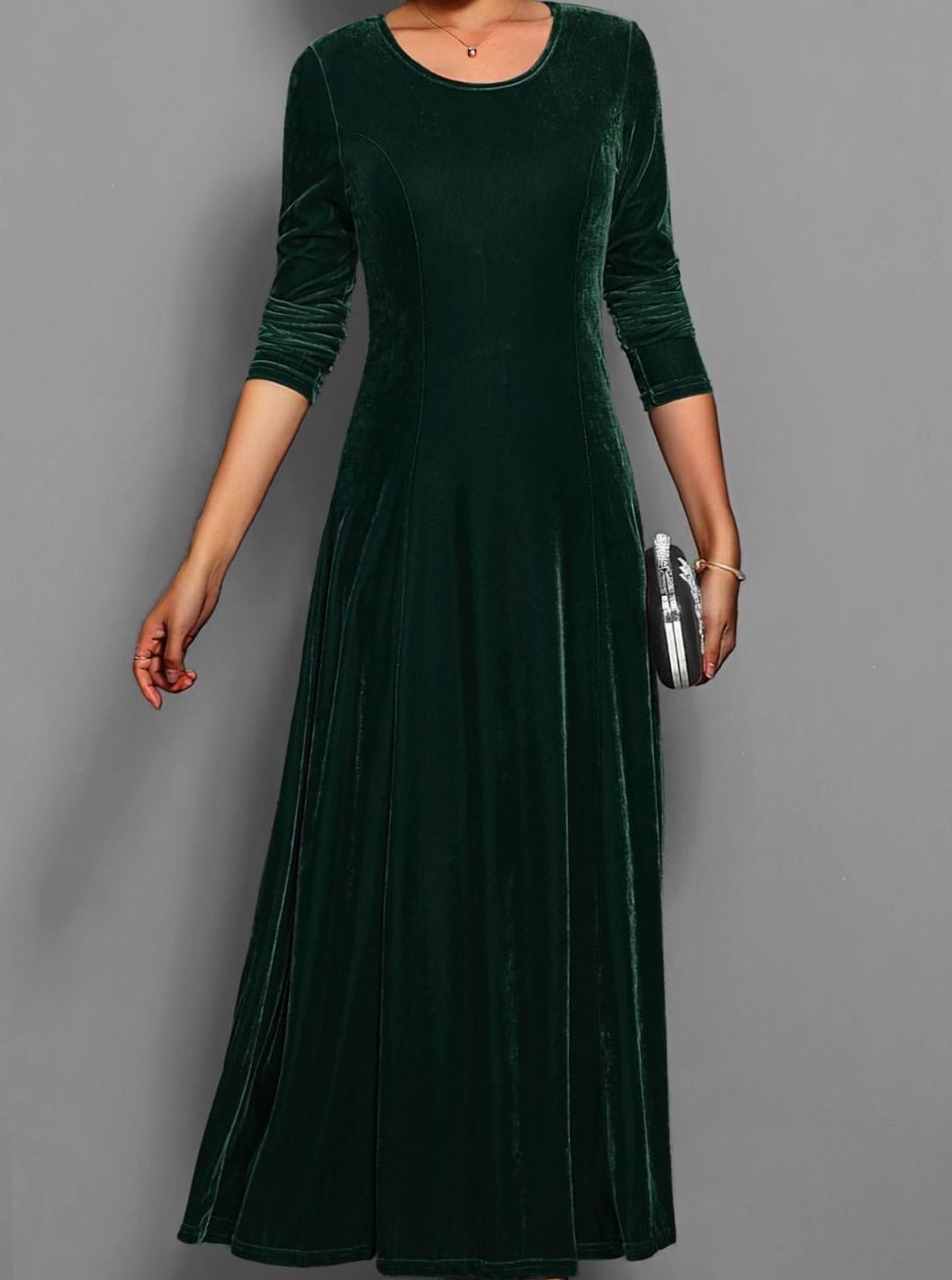 Long-sleeve velvet maxi dress for women