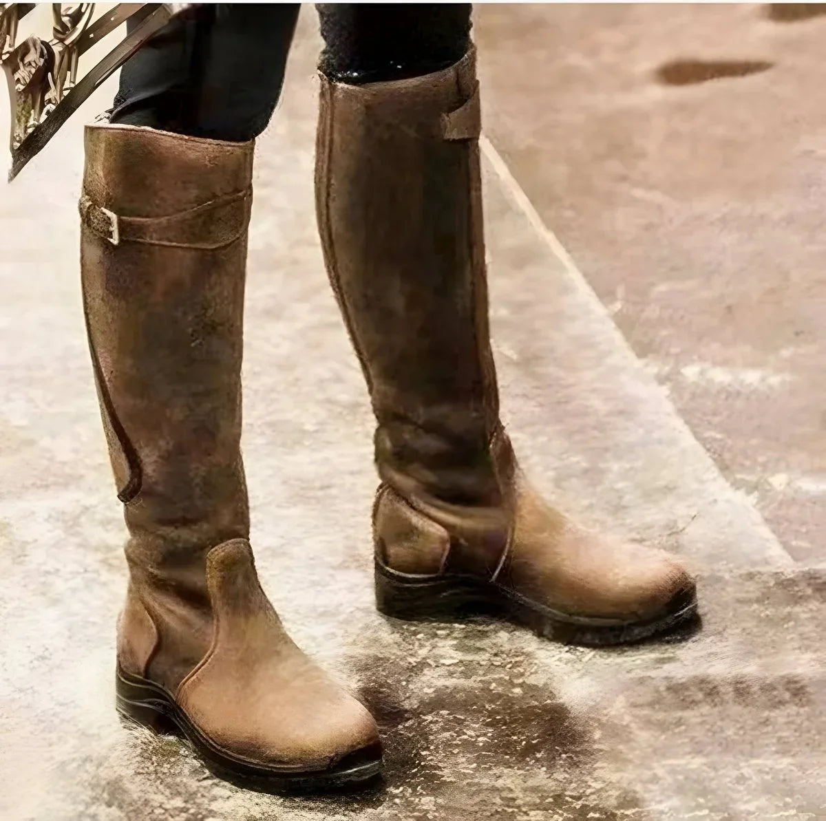 Buckle strap knee-high riding boots for women