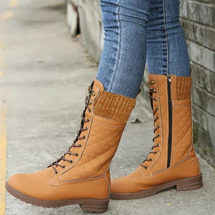 Quilted lace-up mid-calf winter boots with knit cuff for women